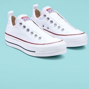 NWOT platform white converse